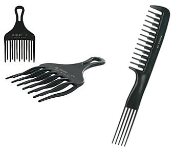 Comment bien démêler ses cheveux bouclés : choisir son peigne/brosse - Cheveux  bouclés naturels : produits, routines, coupes.